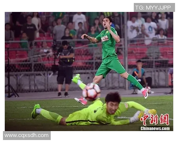 亿利与国安精彩对决重播回顾赛场瞬间与精彩进球分析 亿利与国安精彩对决重播回顾赛场瞬间与精彩进球分析